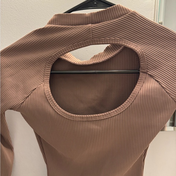 Revolve Ribbed Cutout Bodysuit | XS Chocolate Brown - Picture 3 of 4